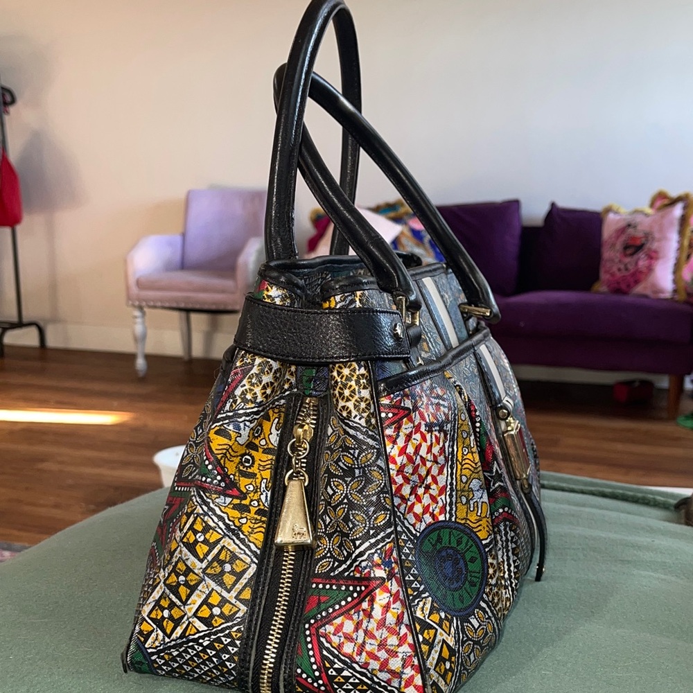 L.A.M.B. Expandable Leather & Canvas Multicolor Patterned satchel Bag. - Picture 3 of 7